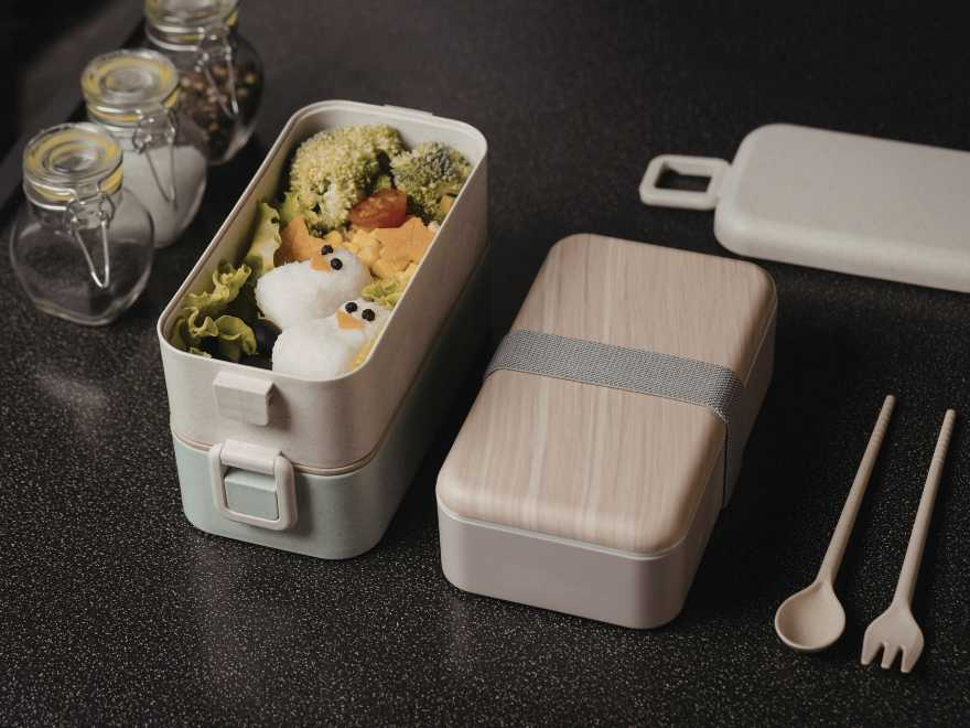 Drewniany lunchbox